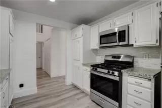 Photo #6: 2792322 Listing 