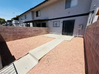 Photo #1: 2792328 Listing