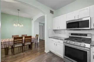 Photo #2: 2792329 Listing