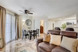 Photo #6: 2792338 Listing