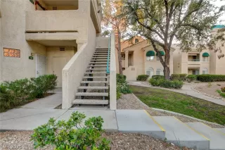 Photo #2: 2792349 Listing