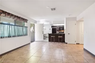 Photo #4: 2792413 Listing 