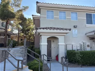 Photo #2: 2792418 Listing 