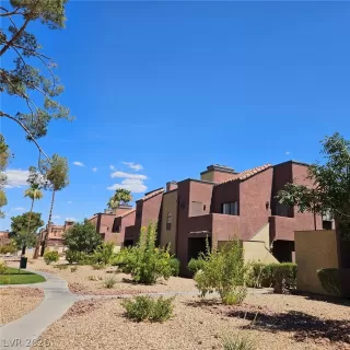 Photo #2: 2792436 Listing 