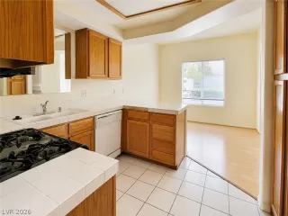 Photo #2: 2792454 Listing