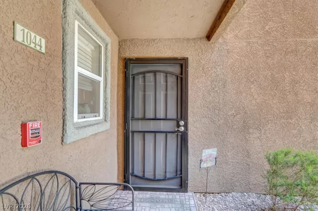 MLS: 2792457 Condo For Sale