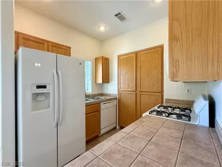Photo #5: 2792469 Listing 