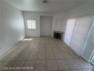 Photo #2: 2792476 Listing