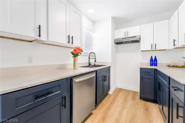 MLS: 2792501 Condo For Sale