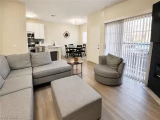Photo #5: 2792503 Listing