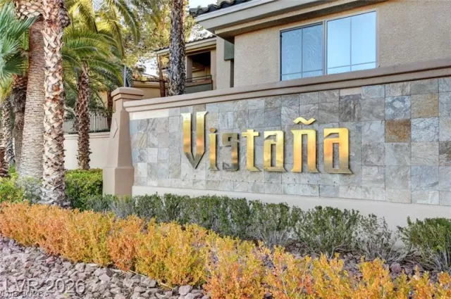 MLS: 2792510 Condo For Sale