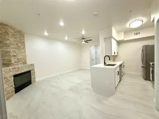 Photo #5: 2792510 Listing