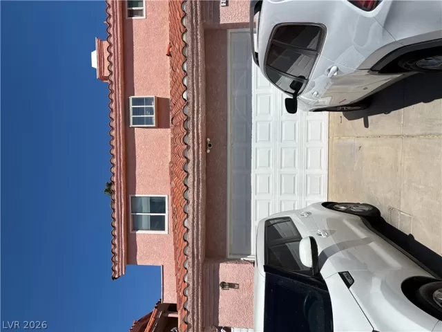 MLS: 2792606 Condo For Sale