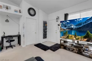 Photo #2: 2792626 Listing