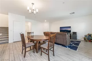 Photo #5: 2792655 Listing