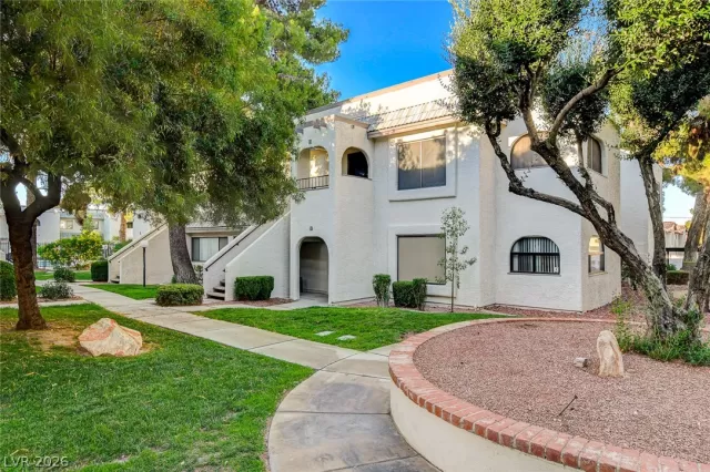 MLS: 2792694 Condo For Sale