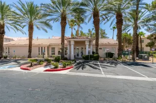 Photo #1: 2792716 Listing 