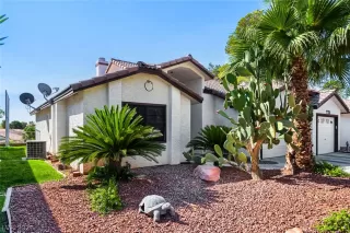 Photo #3: 2792750 Listing