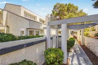 Photo #2: 2792772 Listing
