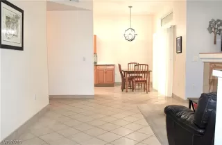 Photo #6: 2792837 Listing