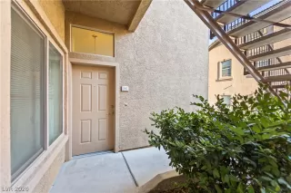 Photo #2: 2792938 Listing
