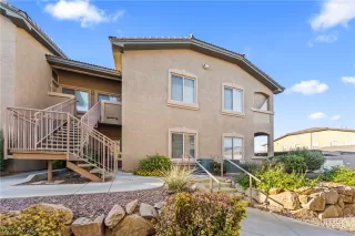 Photo #3: 2792938 Listing