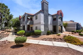 Photo #3: 2792940 Listing 
