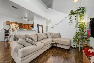 Photo #6: 2792959 Listing 
