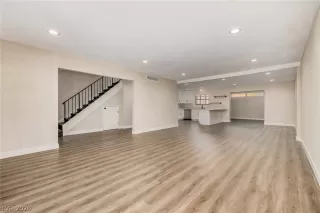 Photo #4: 2792964 Listing 