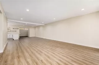 Photo #6: 2792964 Listing 