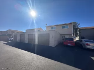 Photo #1: 2792968 Listing