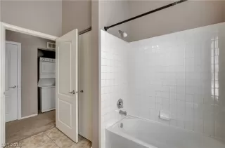 Photo #2: 2793020 Listing