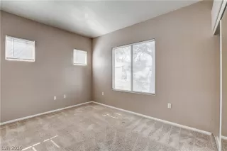 Photo #3: 2793020 Listing