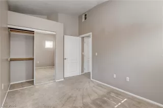 Photo #5: 2793020 Listing
