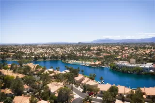 Photo #4: 2793052 Listing
