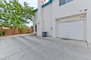 Photo #1: 2793062 Listing