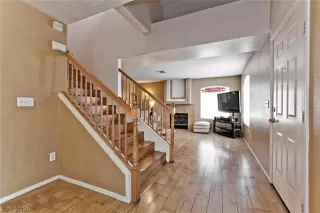 Photo #4: 2793062 Listing