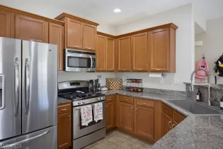 Photo #1: 2793064 Listing