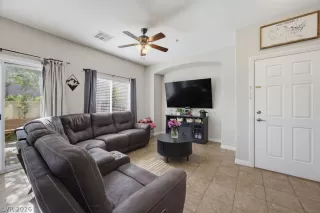 Photo #2: 2793064 Listing