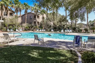 Photo #3: 2793065 Listing