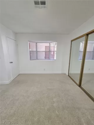 Photo #5: 2793096 Listing
