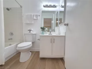 Photo #6: 2793096 Listing