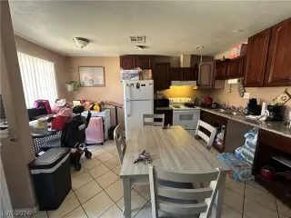 Photo #5: 2793127 Listing 