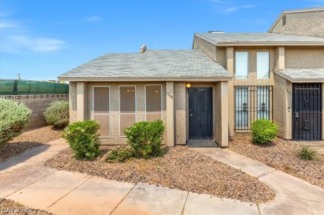 MLS: 2793162 Condo For Sale