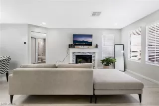 Photo #6: 2793174 Listing
