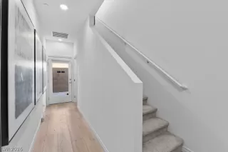 Photo #2: 2793252 Listing
