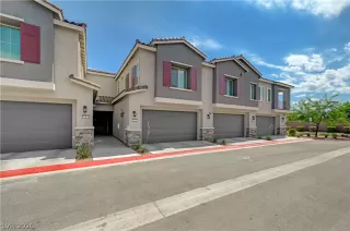 Photo #2: 2793263 Listing