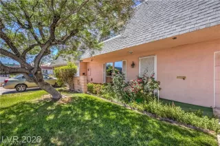 Photo #3: 2793309 Listing