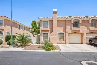 Photo #1: 2793376 Listing