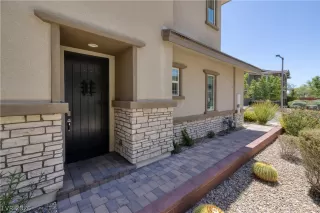 Photo #1: 2793438 Listing